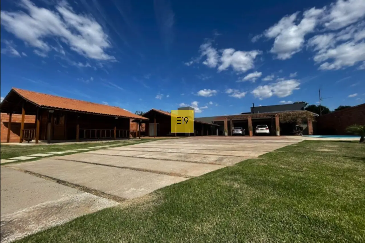 Casa à venda Recanto Jatobá, Americana - fachada e área externa