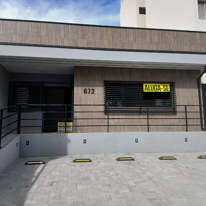 Casa Comercial à Venda ou Locação no Proença — Campinas
